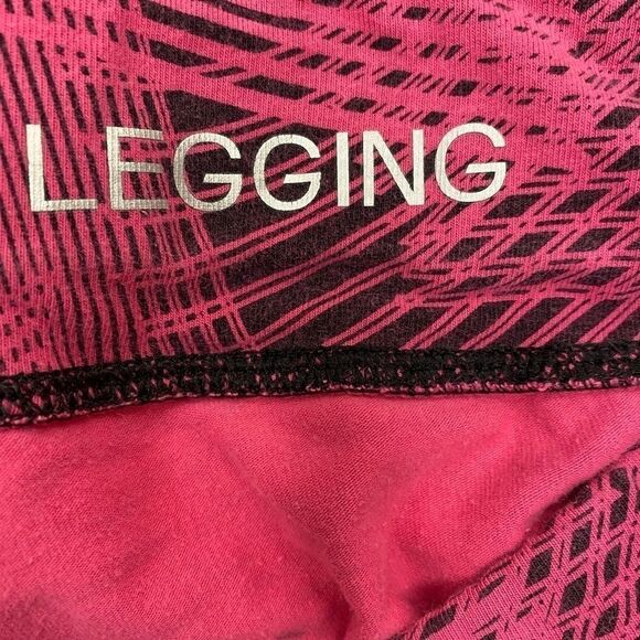 DANSKIN Now loungewear Capri leggings 2 pack - Picture 6 of 11